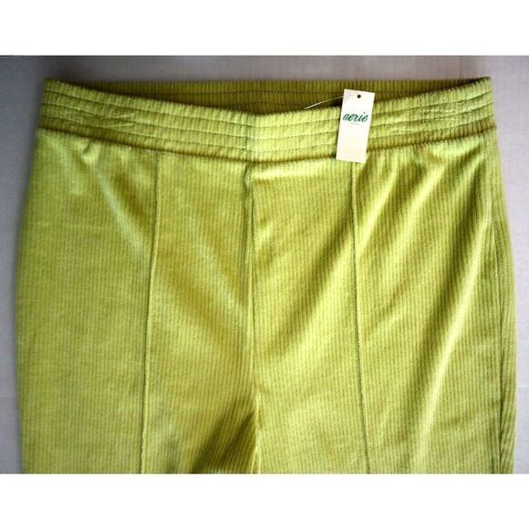 Aerie Women's Sz Medium Batalia Green Groove-On Ribbed Velour Flare Leg Pants - Picture 6 of 12